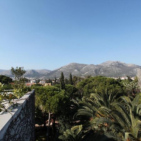 Ballos Apartments Nea Makri Bagian luar foto