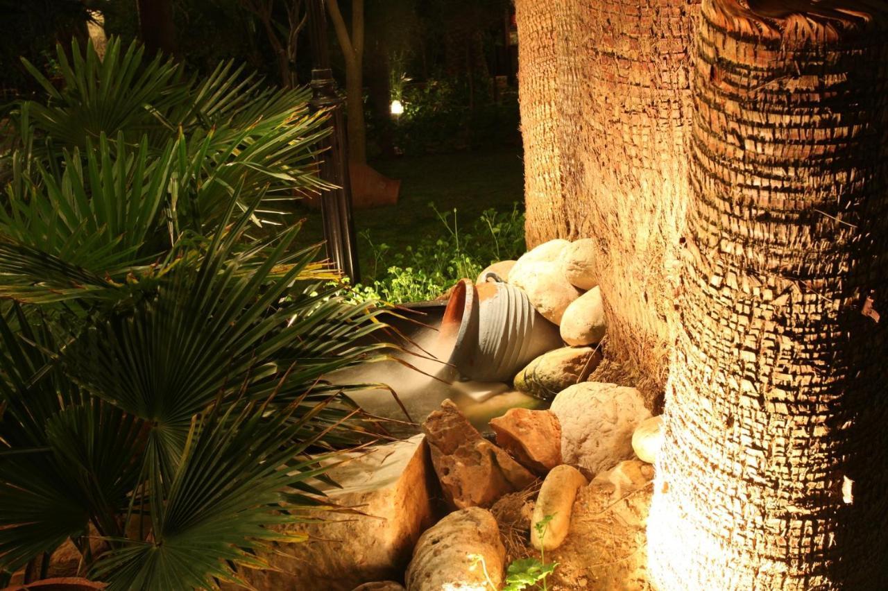Ballos Apartments Nea Makri Bagian luar foto